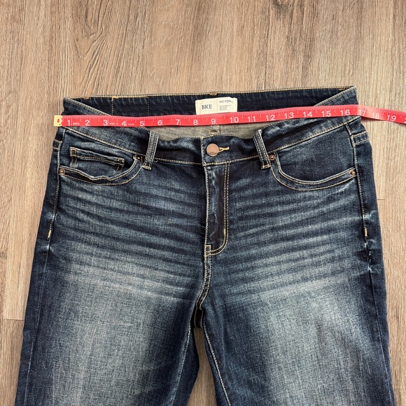 Buckle BKE Victoria Universal Fit Mid-Rise Bootcut Blue Jeans Womens Size 30 - Picture 9 of 12